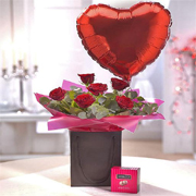 Be Mine Chocolate &amp; Balloon Gift Set